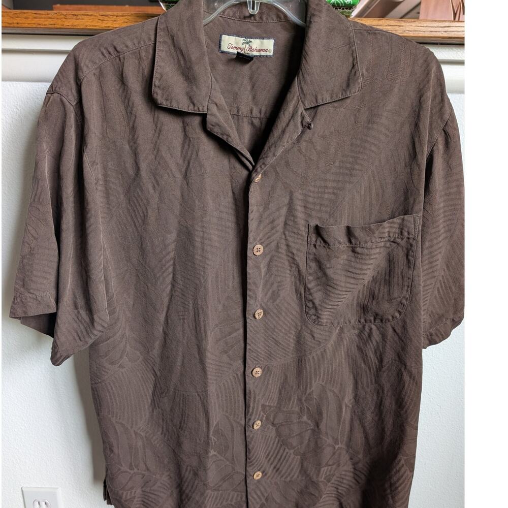 Tommy Bahama 100% Silk Short-Sleeve Button-up Collared Shirt Palm Tree Print S